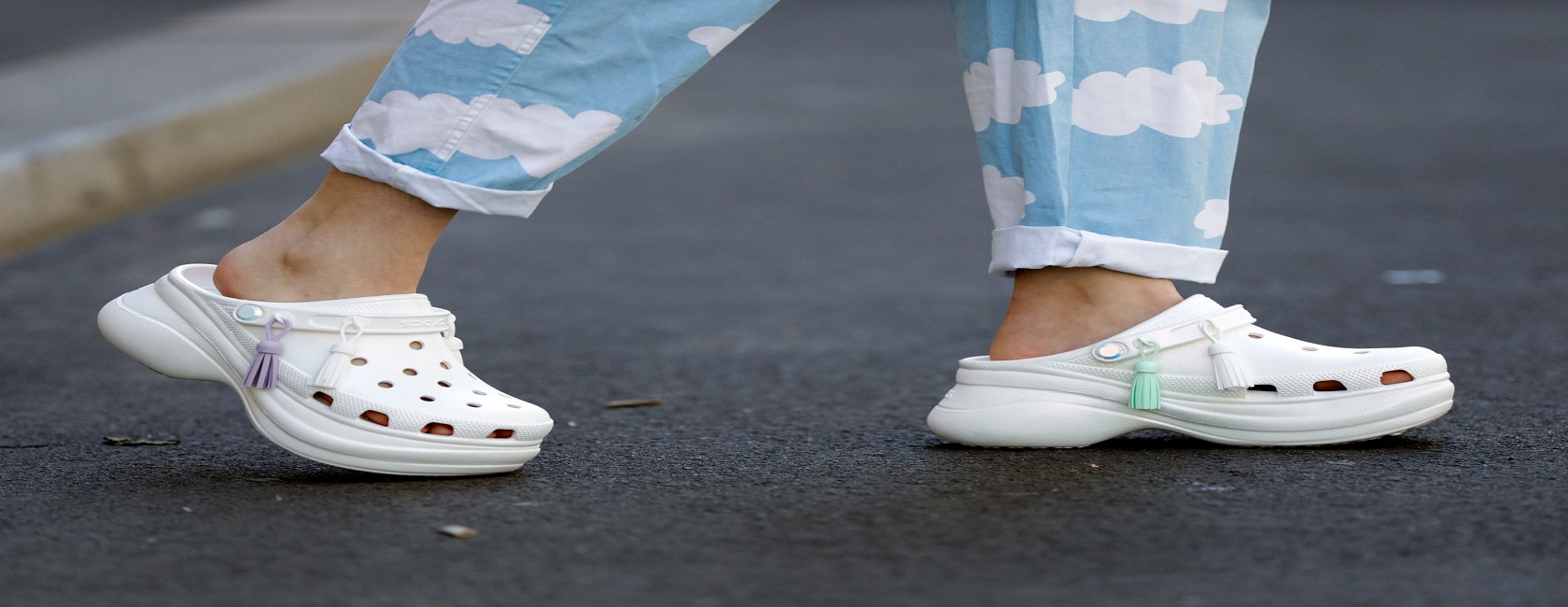 storesblogs-crocs-image